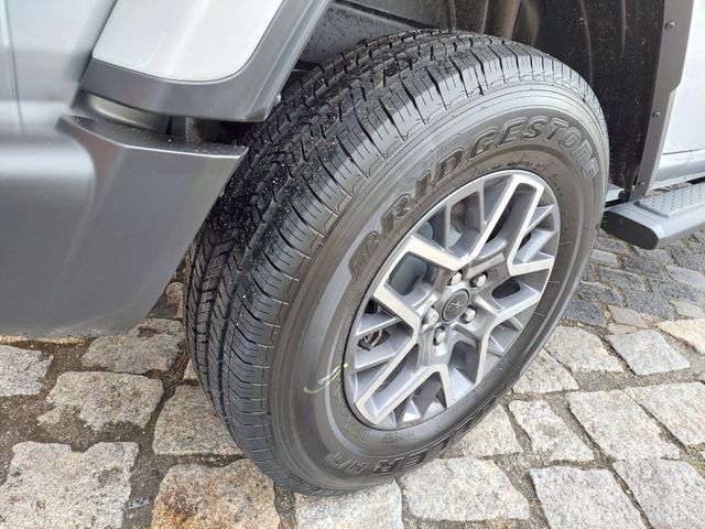 Jeep Wrangler 2024