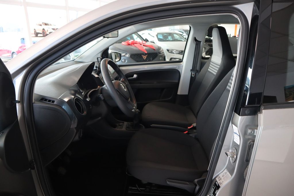Volkswagen up! 2021