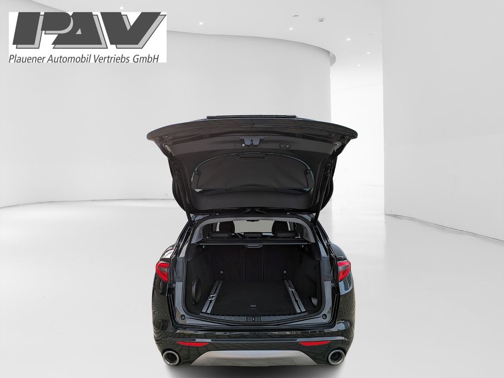 Alfa Romeo Stelvio 2021