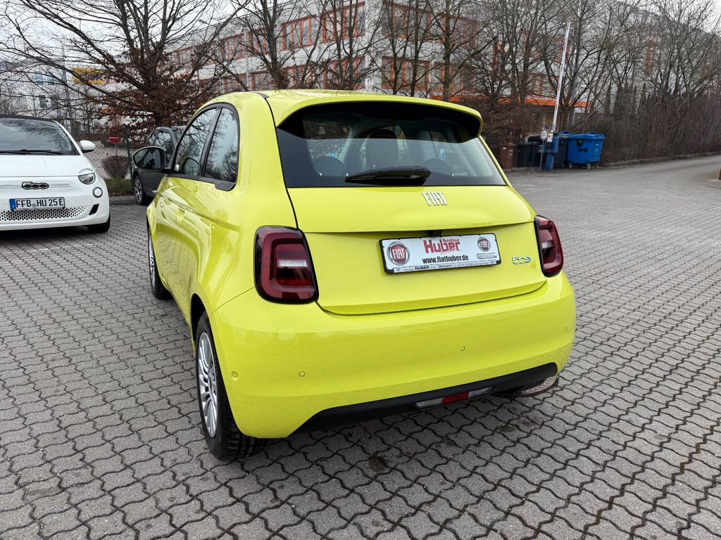 Fiat 500e 2025