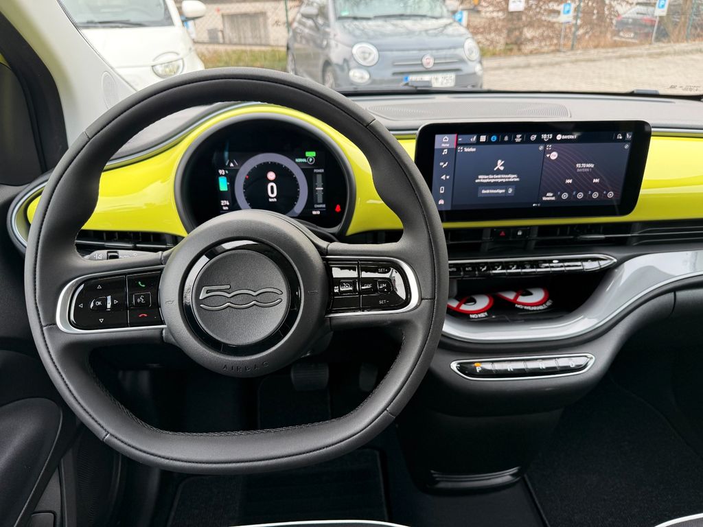 Fiat 500e 2025
