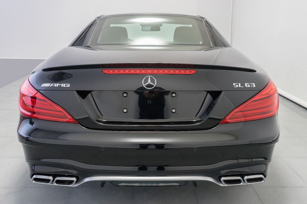 Mercedes-Benz SL 63 AMG 2016