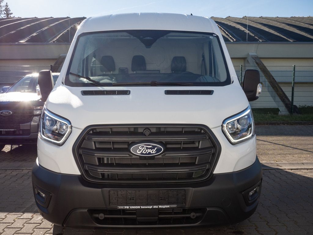 Ford Transit 2025