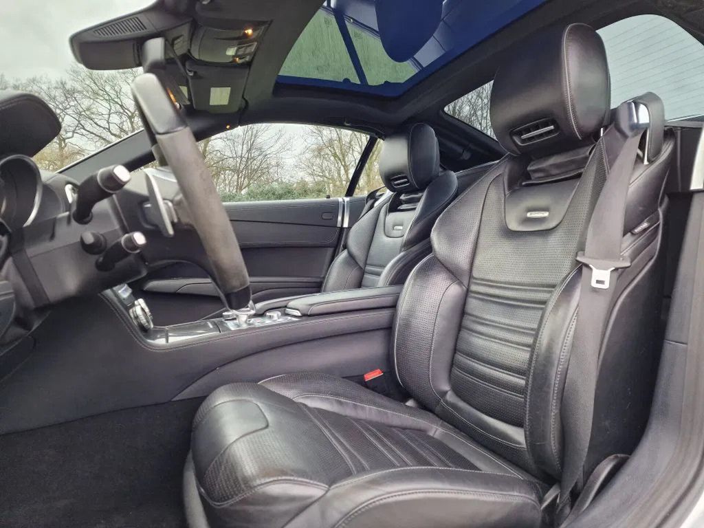 Mercedes-Benz SL 63 AMG 2012