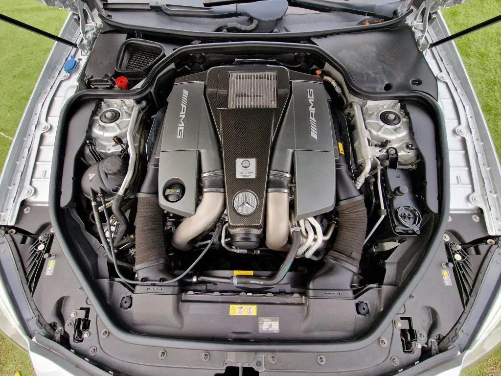 Mercedes-Benz SL 63 AMG 2012