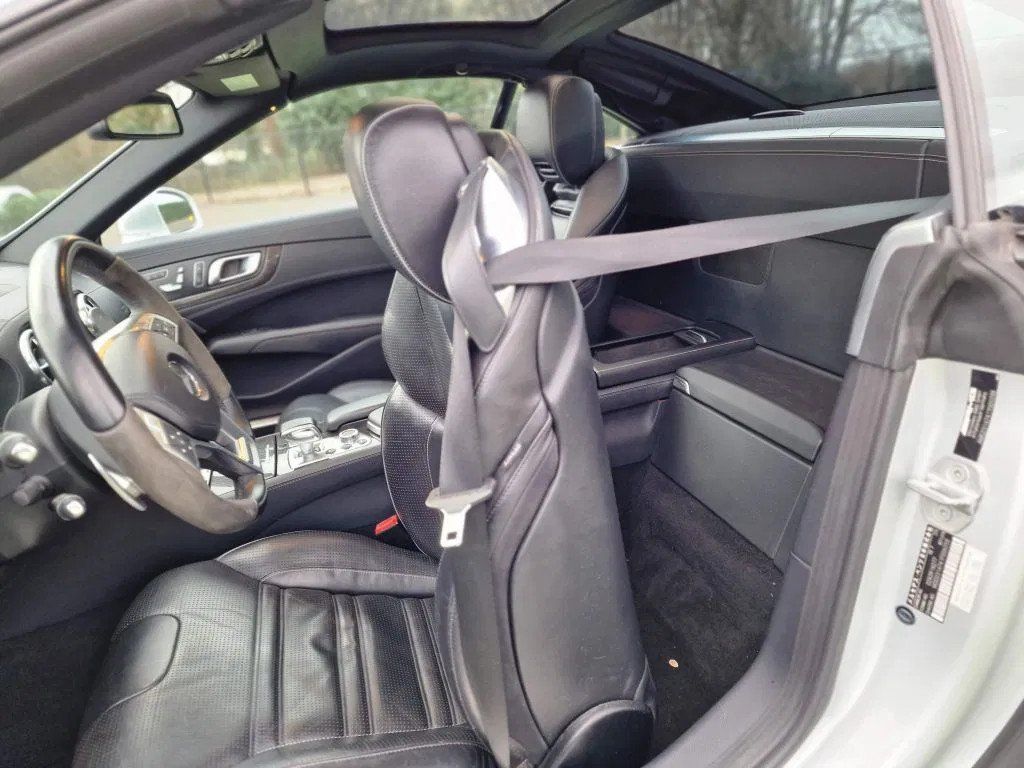 Mercedes-Benz SL 63 AMG 2012