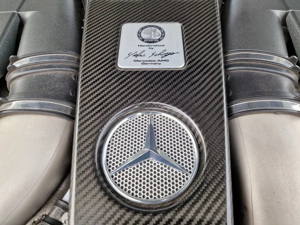 Mercedes-Benz SL 63 AMG 2012