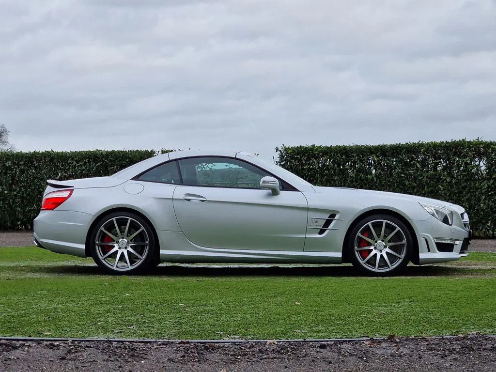 Mercedes-Benz SL 63 AMG 2012