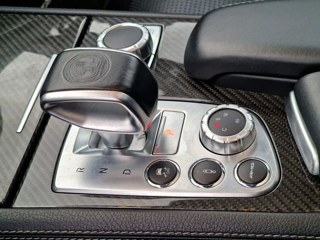 Mercedes-Benz SL 63 AMG 2012