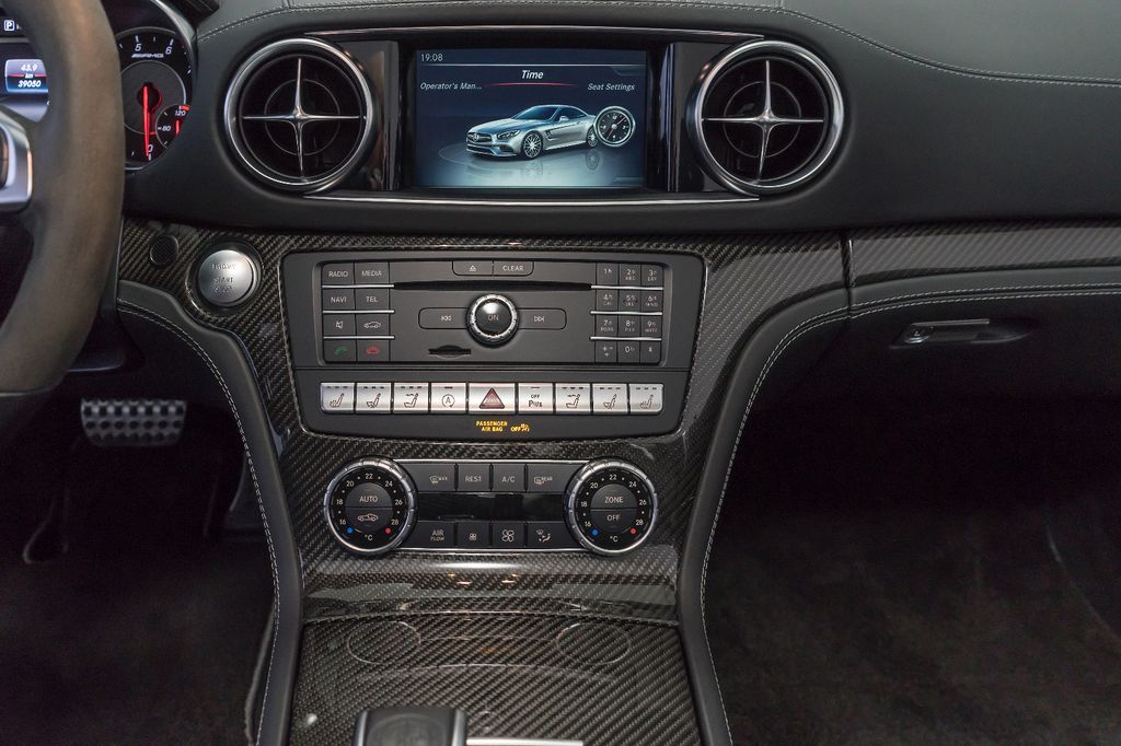 Mercedes-Benz SL 63 AMG 2016