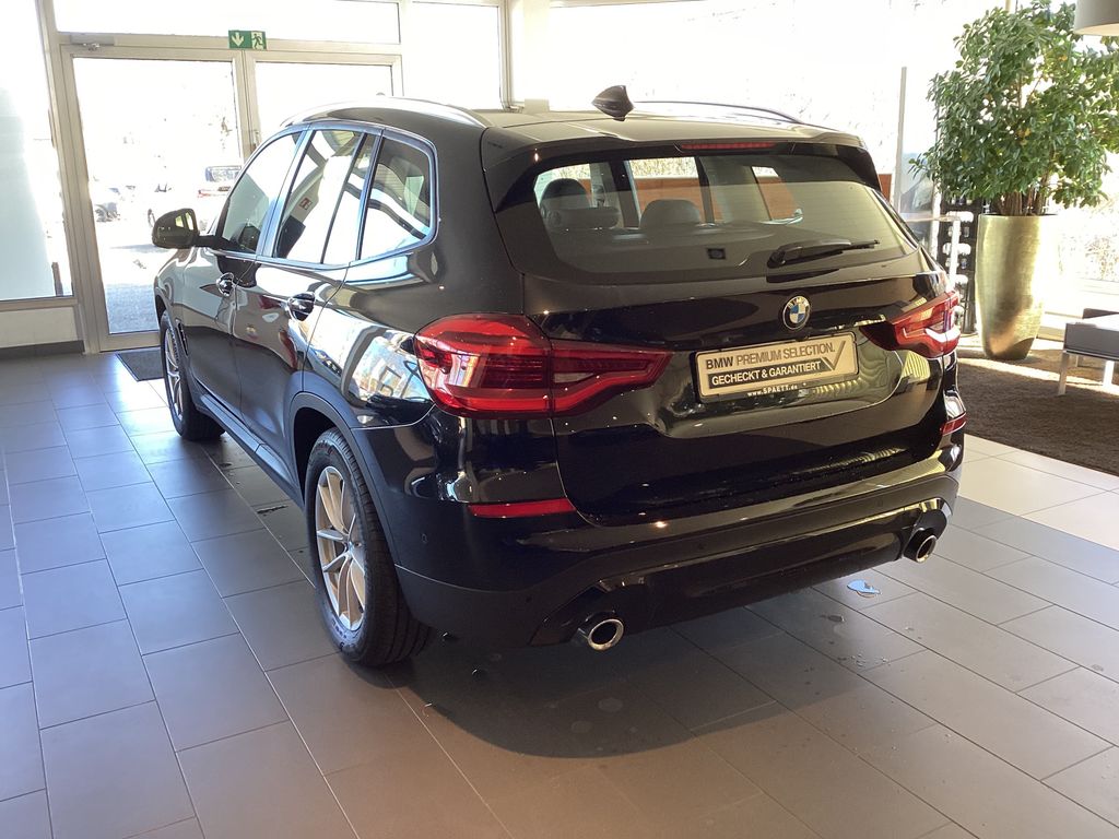 BMW X3 2021