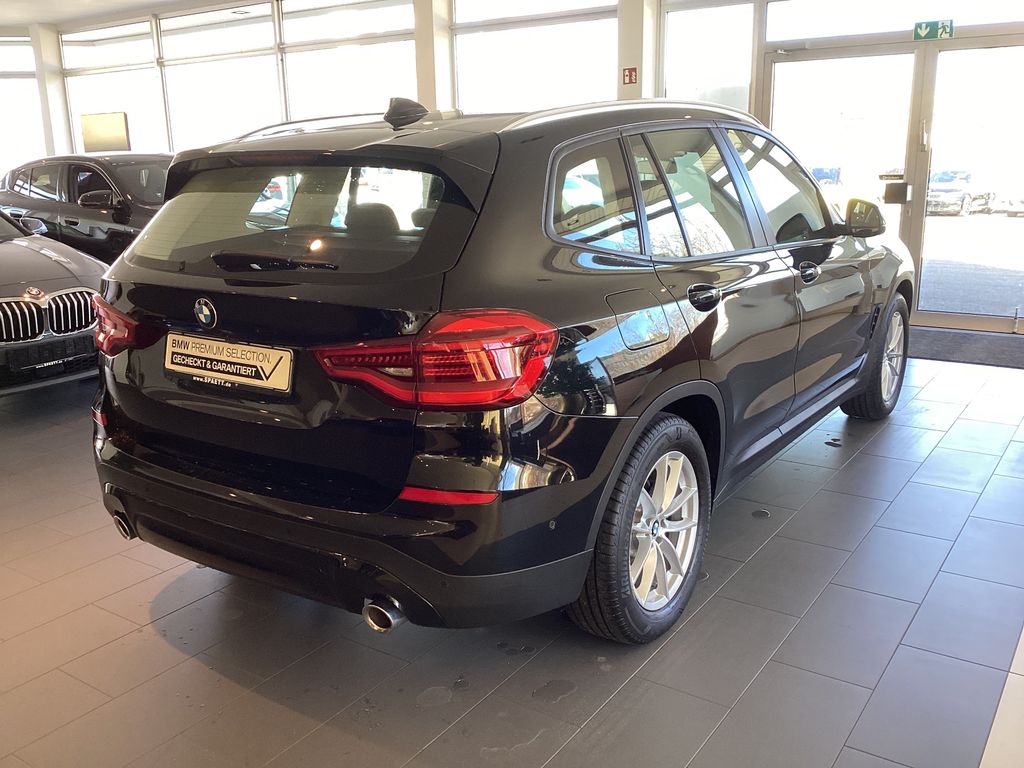 BMW X3 2021