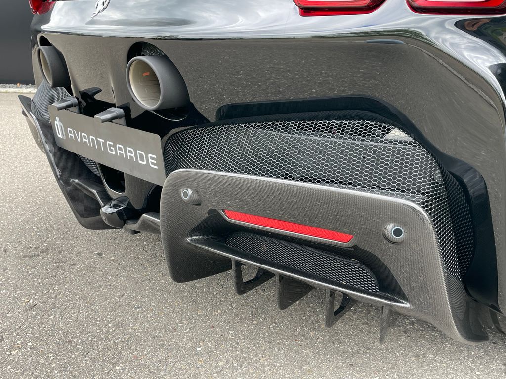 Ferrari SF90