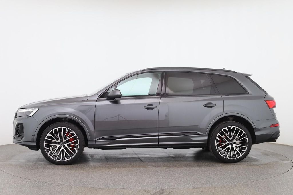 Audi SQ7 2025