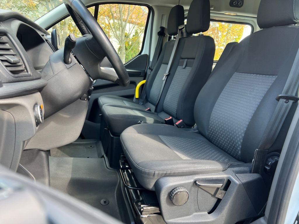 Ford Tourneo Custom 2021