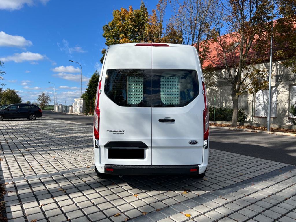 Ford Tourneo Custom 2021