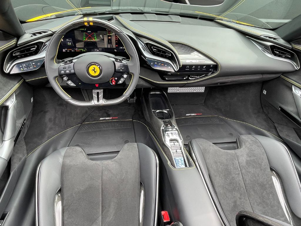 Ferrari SF90