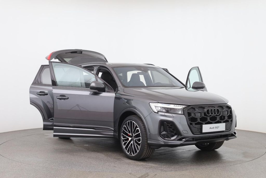 Audi SQ7 2025