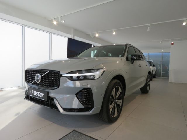 Volvo XC60 2025