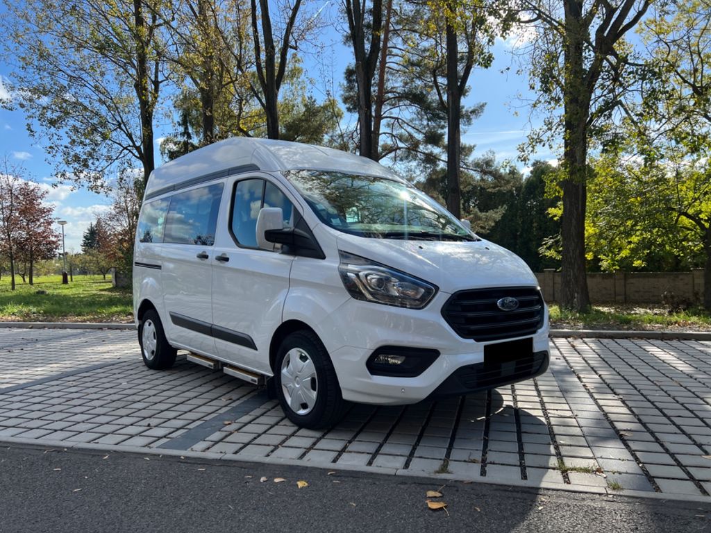 Ford Tourneo Custom 2021