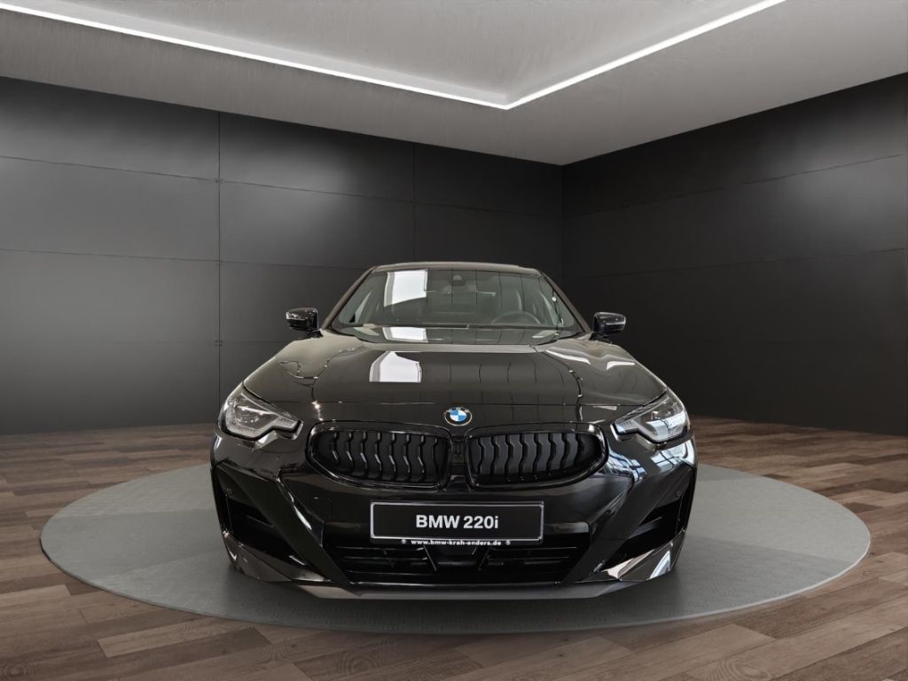 BMW 220 2024