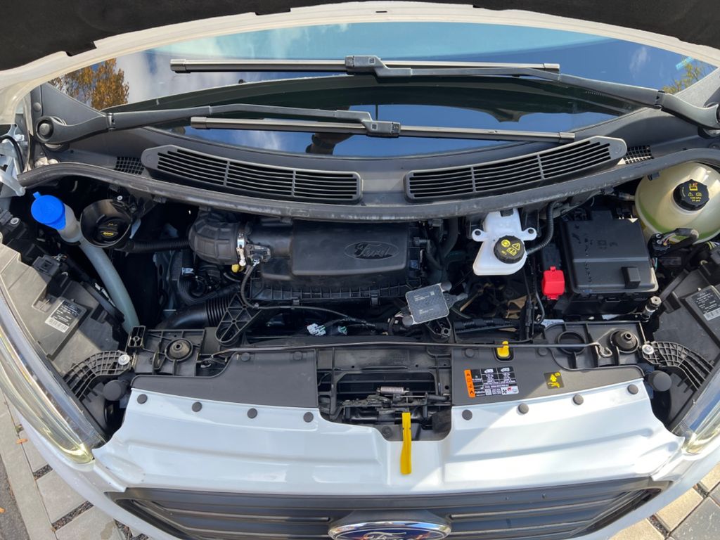 Ford Tourneo Custom 2021