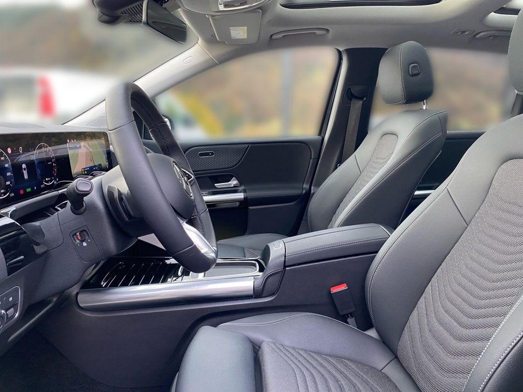 Mercedes-Benz B 250 2024