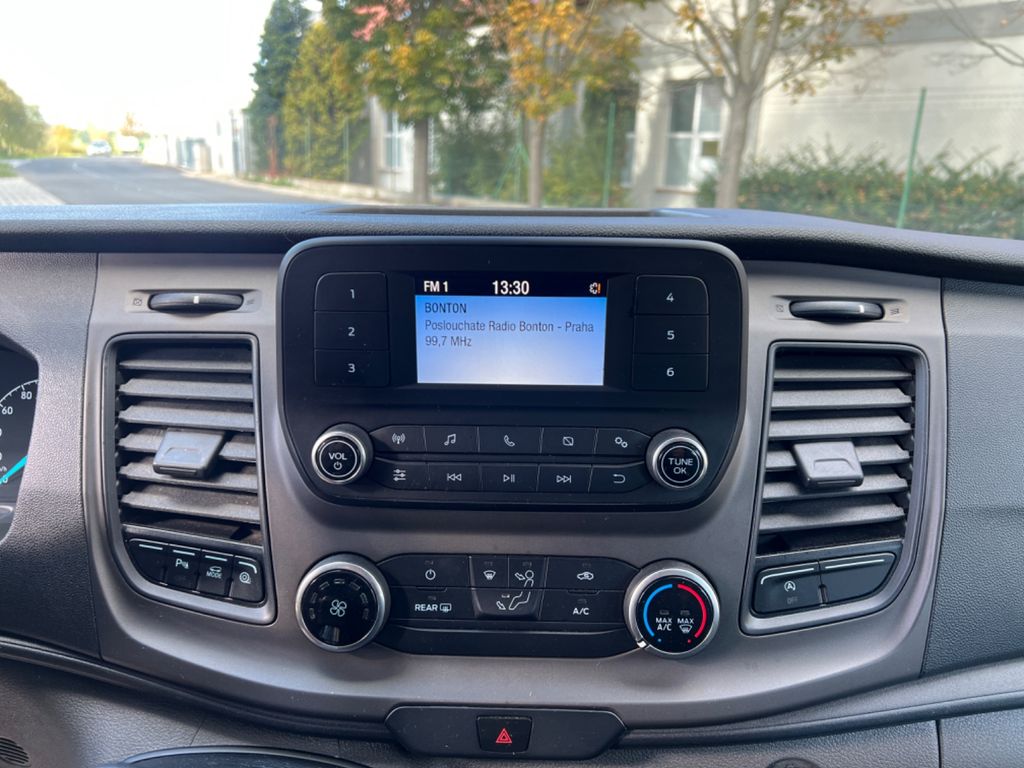 Ford Tourneo Custom 2021