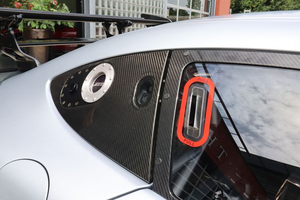 Mercedes-Benz AMG GT 2025