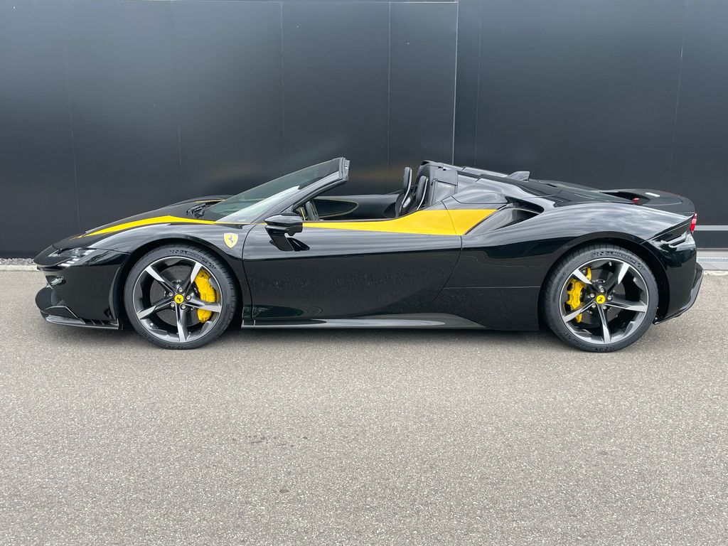 Ferrari SF90