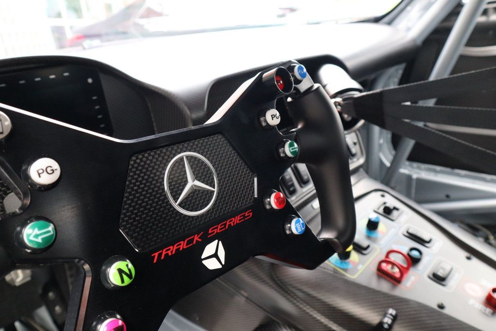 Mercedes-Benz AMG GT 2025