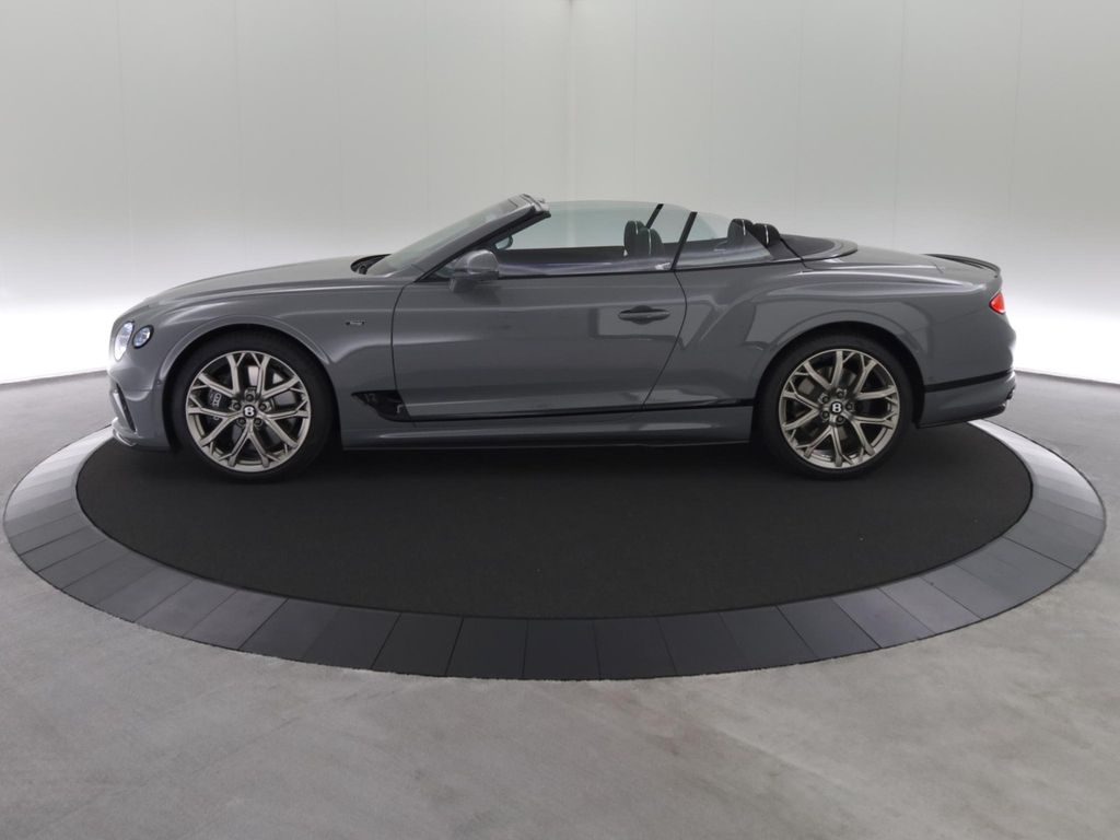 Bentley Continental GTC 2024