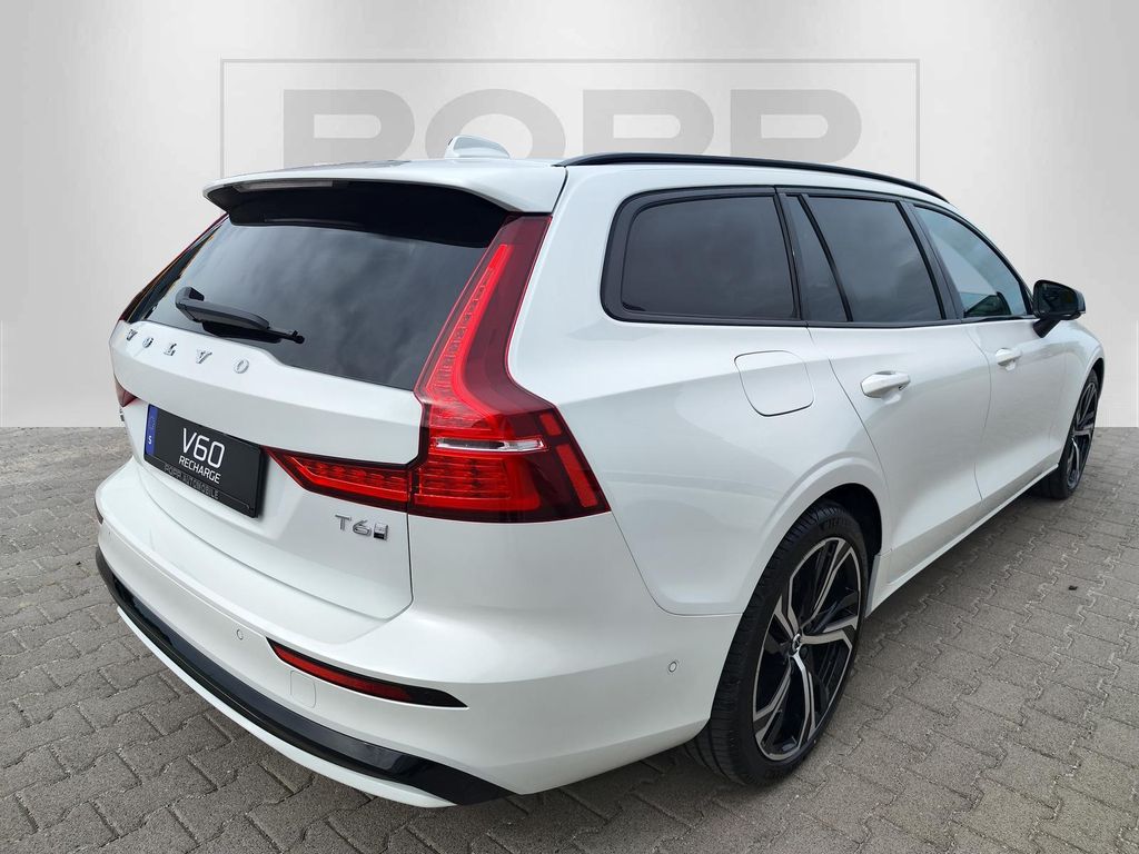 Volvo V60 2024