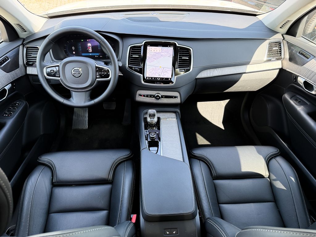 Volvo XC90 2023