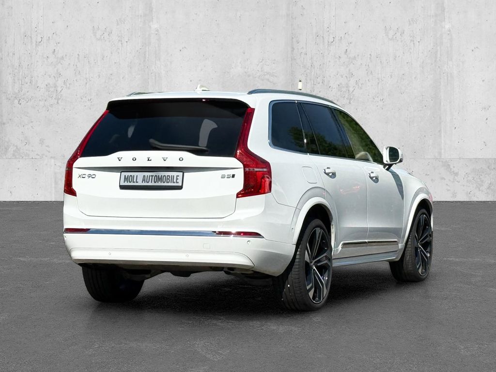 Volvo XC90 2023