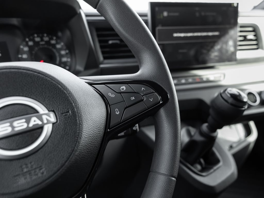 Nissan Interstar