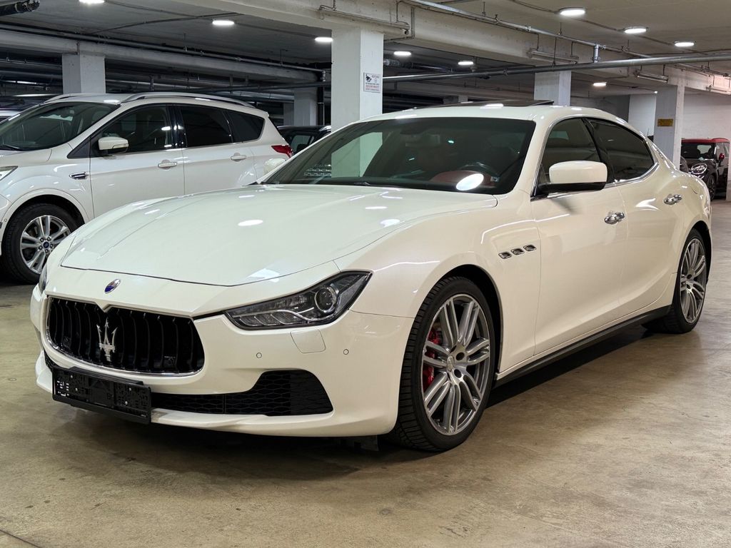 Maserati Ghibli 2015