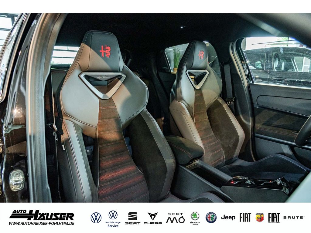 Alfa Romeo Junior 2025