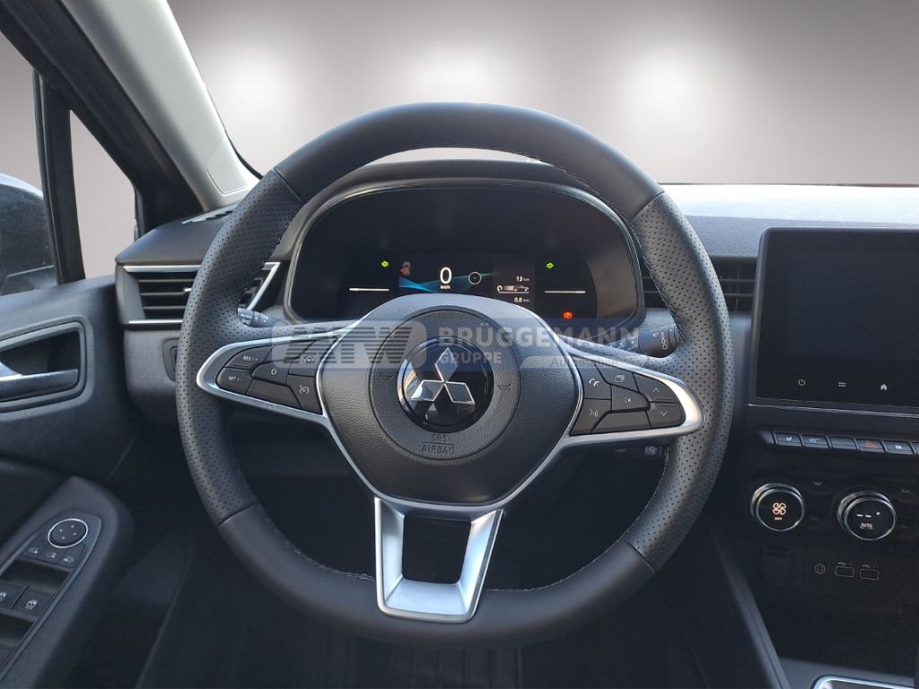 Mitsubishi Colt 2025