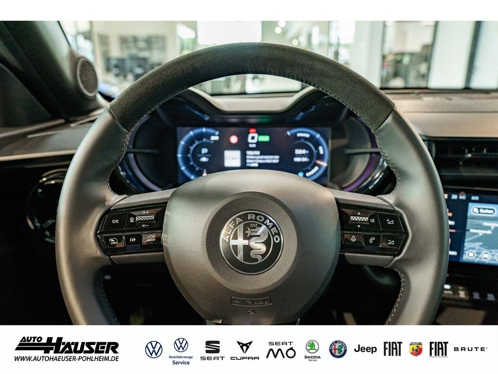 Alfa Romeo Junior 2025