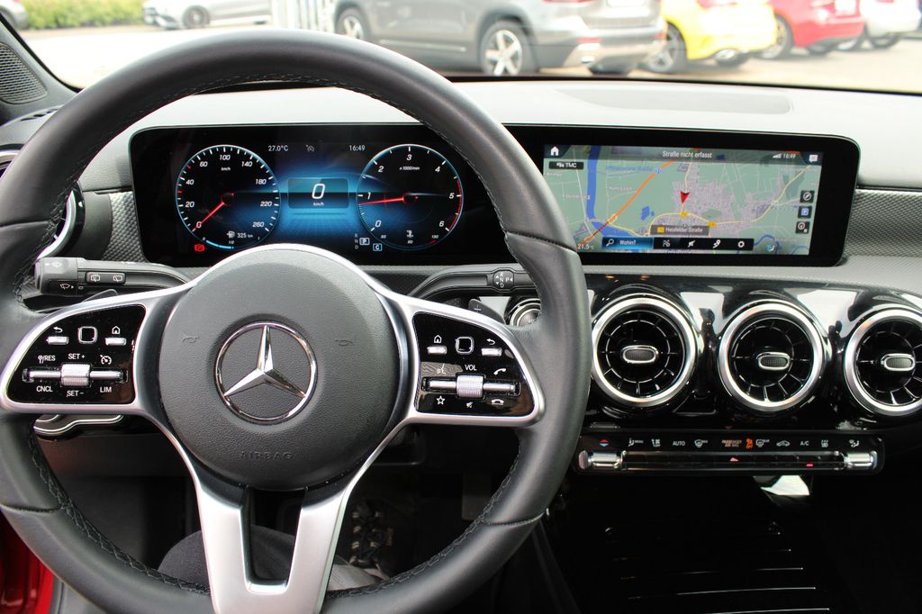 Mercedes-Benz A 220 2021