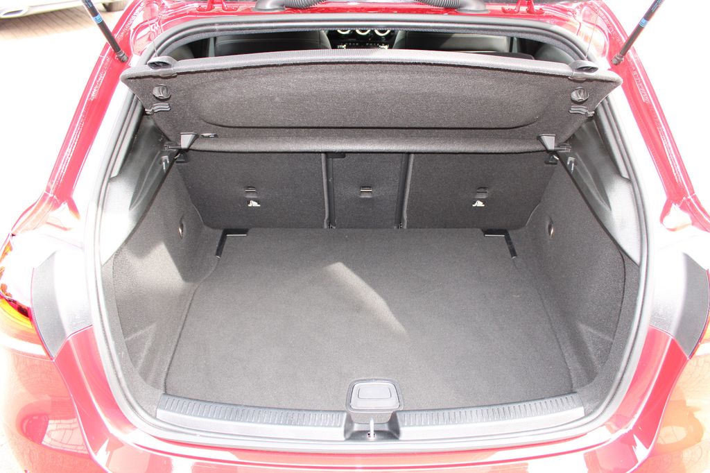 Mercedes-Benz A 220 2021