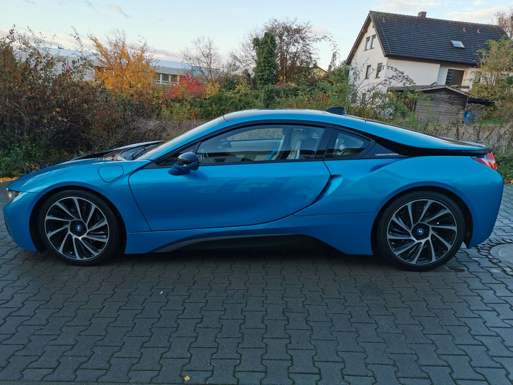 BMW i8 2017