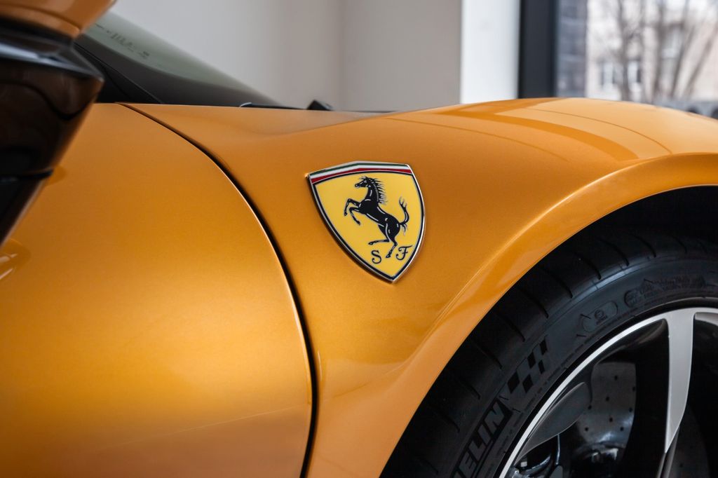 Ferrari SF90 2024