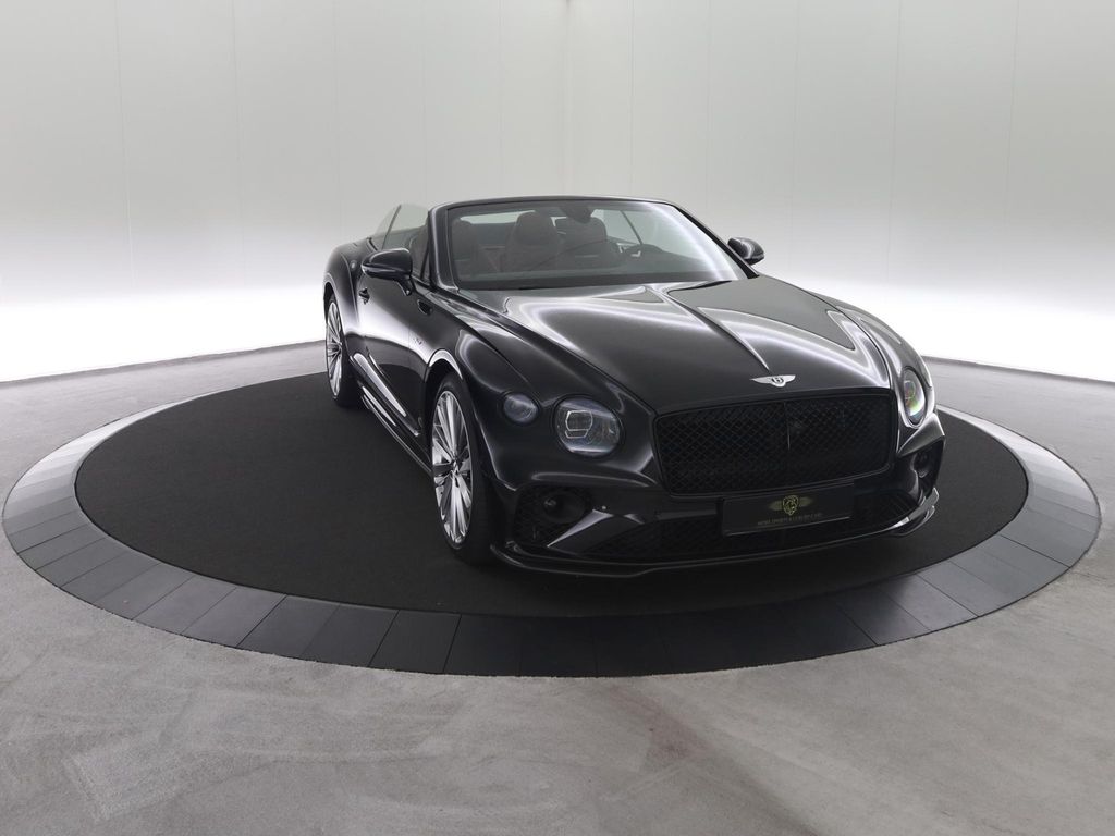 Bentley Continental GTC 2024