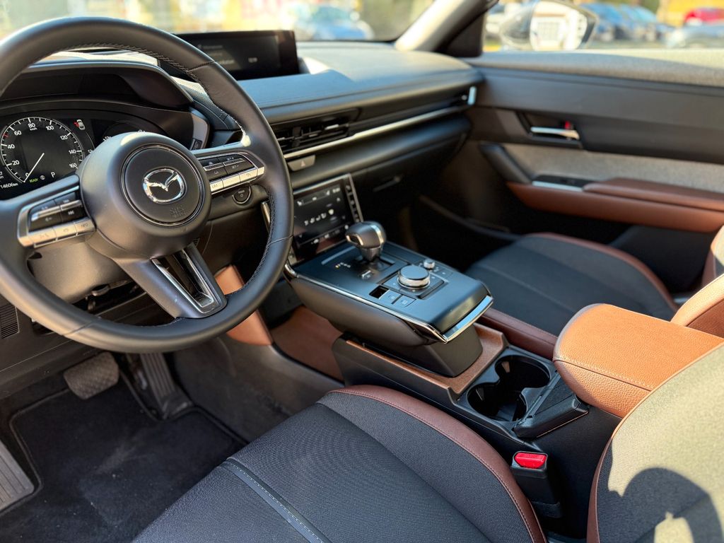 Mazda MX-30 2024