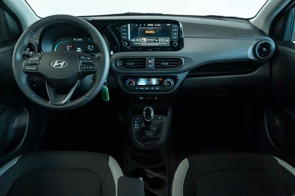 Hyundai i10 2025