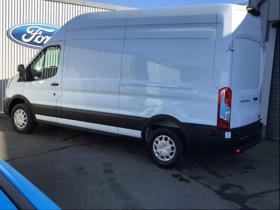 Ford Transit 2023