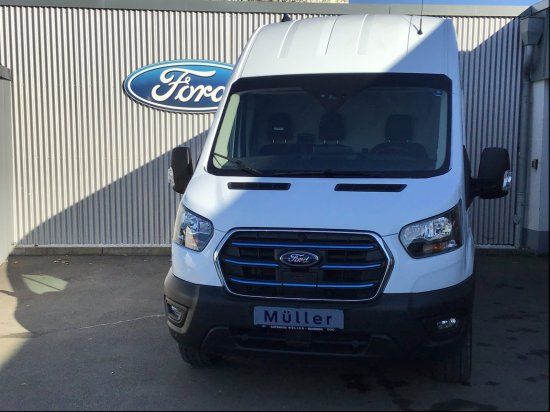 Ford Transit 2023