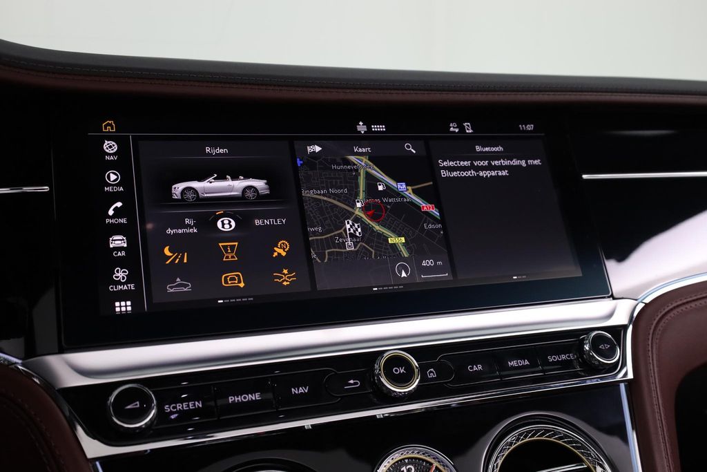 Bentley Continental GTC 2024